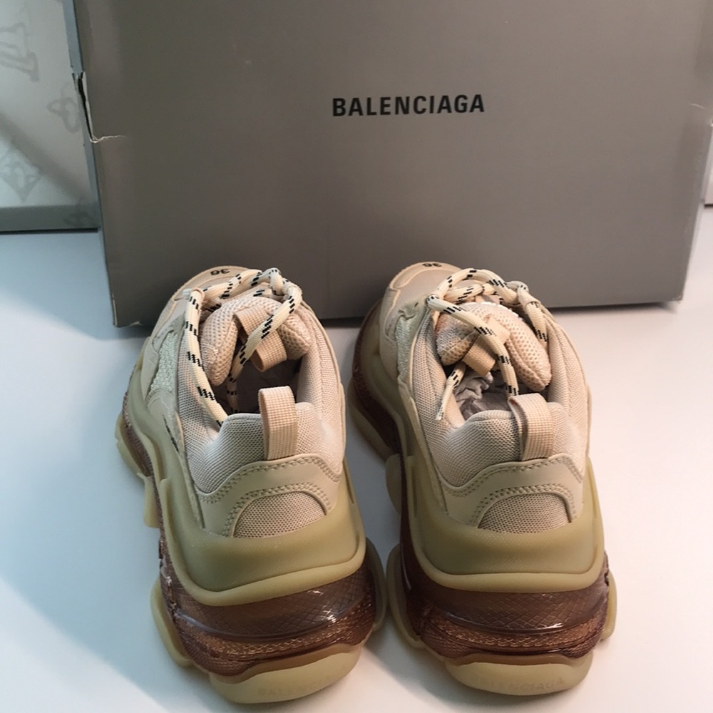 New Authentic Balenciaga Triple S Clear Sole Sneakers – Iconic Luxe Streetwear👟 - Picture 15 of 17